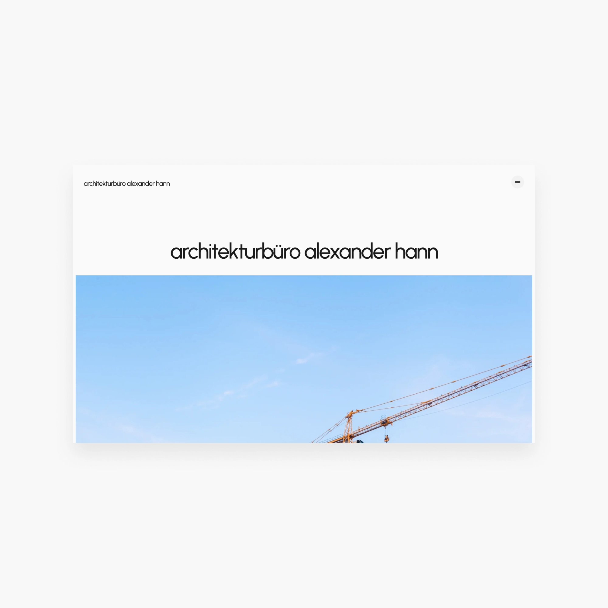 Desktop-Mockup der Architektur-Website von Architekturbüro Alexander Hann